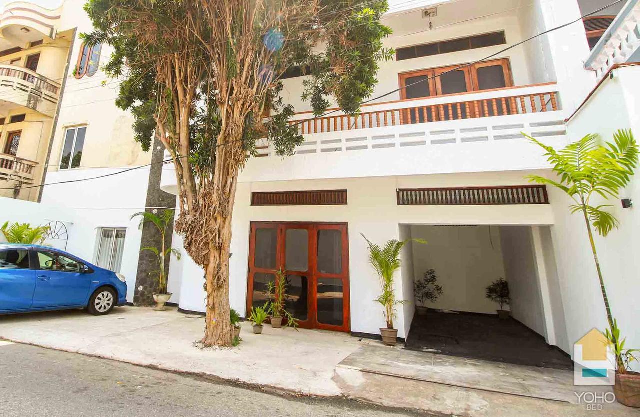 Yoho Relax On Simon Hotel Colombo Exterior photo